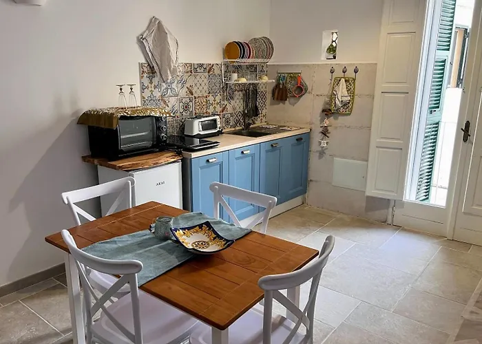 Dimora Sameli Feriehus Monopoli